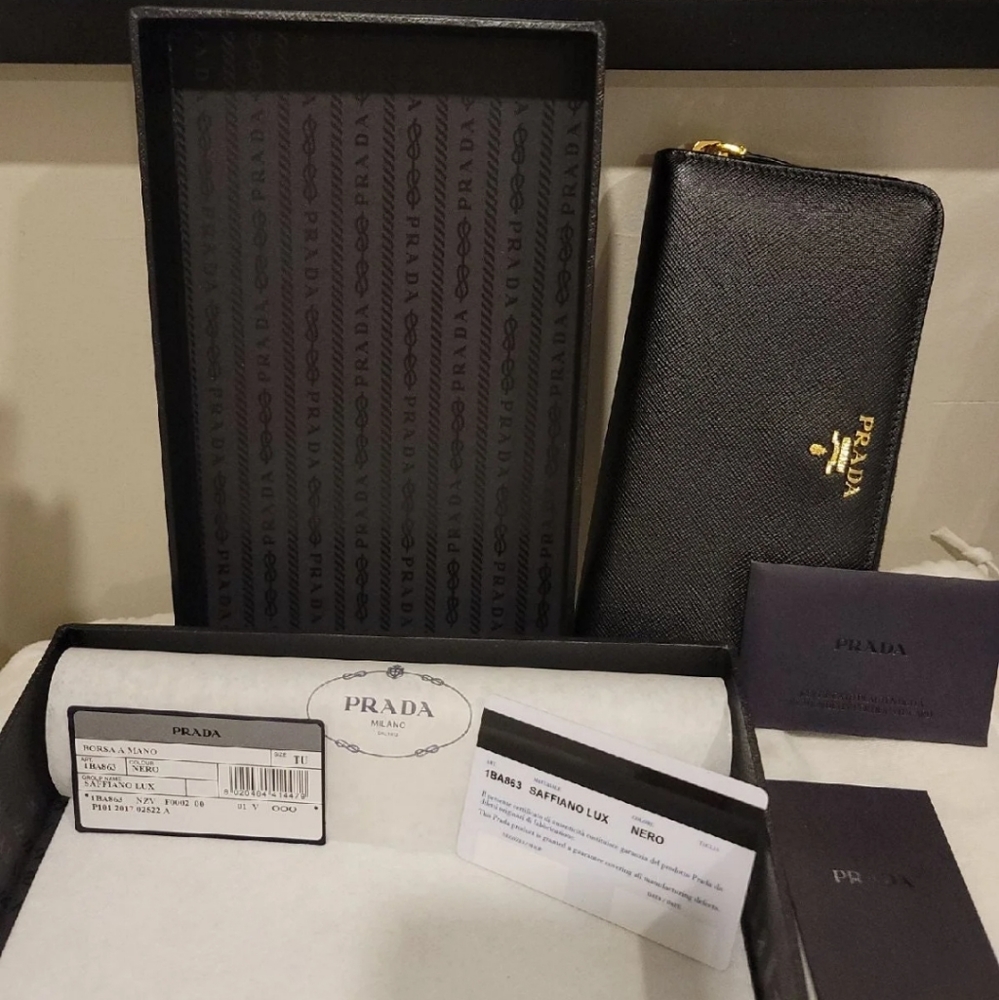 Prada Saffiano Wallet